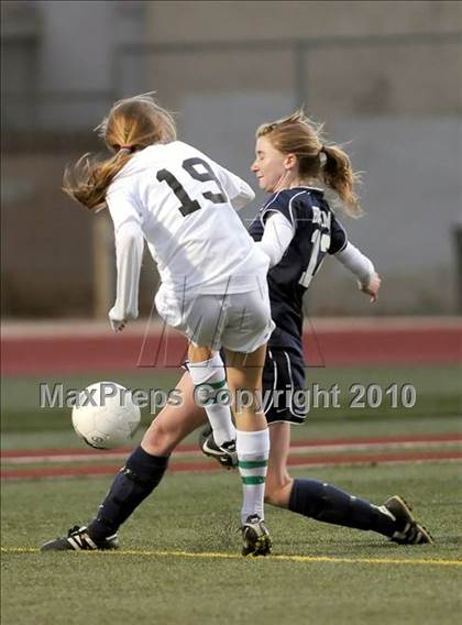 Thumbnail 3 in Beckman vs. Harvard-Westlake (CIF SS D2 Final) photogallery.
