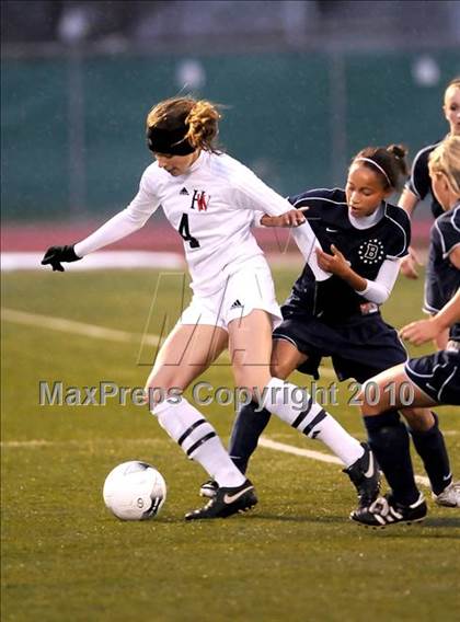 Thumbnail 2 in Beckman vs. Harvard-Westlake (CIF SS D2 Final) photogallery.