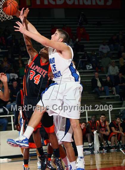 Thumbnail 1 in La Porte vs. North Crowley (McDonalds Texas Invitational) photogallery.