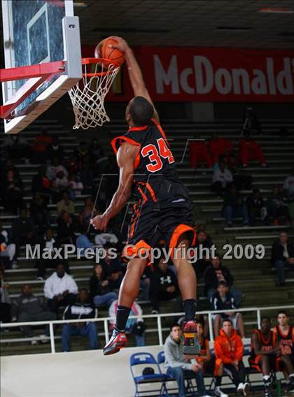 Thumbnail 3 in La Porte vs. North Crowley (McDonalds Texas Invitational) photogallery.