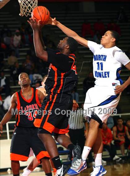 Thumbnail 3 in La Porte vs. North Crowley (McDonalds Texas Invitational) photogallery.