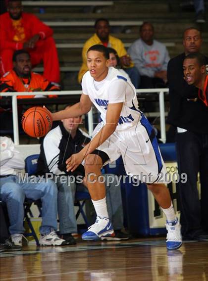 Thumbnail 1 in La Porte vs. North Crowley (McDonalds Texas Invitational) photogallery.