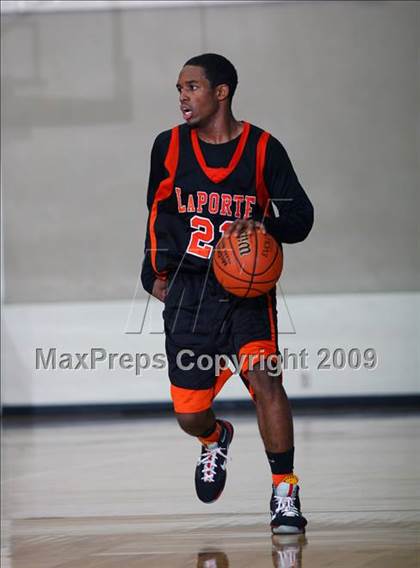 Thumbnail 1 in La Porte vs. North Crowley (McDonalds Texas Invitational) photogallery.
