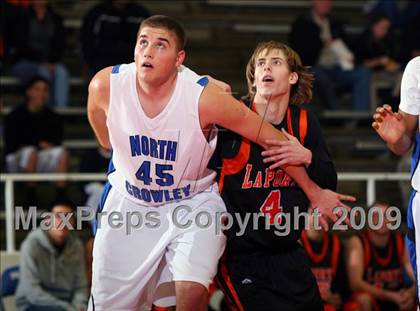 Thumbnail 2 in La Porte vs. North Crowley (McDonalds Texas Invitational) photogallery.