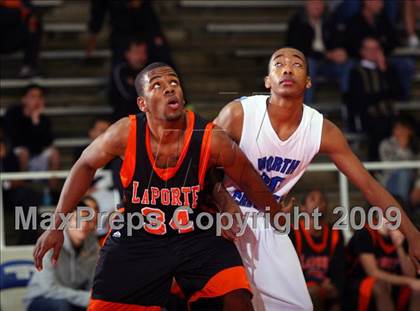 Thumbnail 1 in La Porte vs. North Crowley (McDonalds Texas Invitational) photogallery.