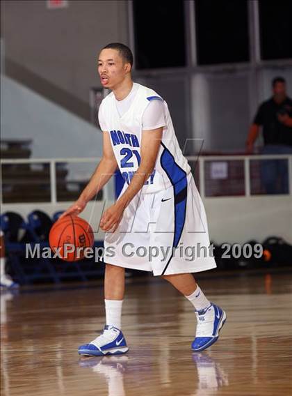 Thumbnail 3 in La Porte vs. North Crowley (McDonalds Texas Invitational) photogallery.