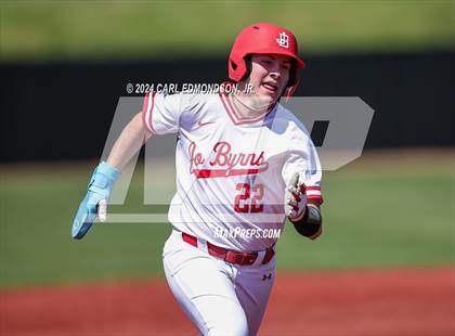 Thumbnail 1 in McEwen vs Jo Byrns photogallery.