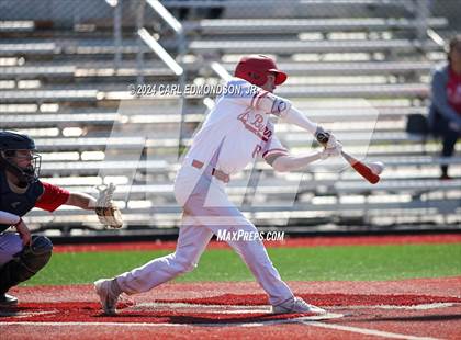 Thumbnail 1 in McEwen vs Jo Byrns photogallery.