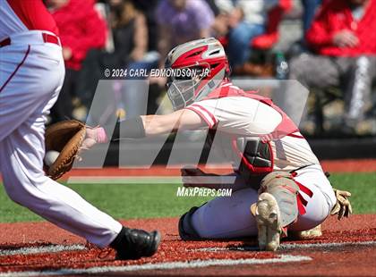 Thumbnail 3 in McEwen vs Jo Byrns photogallery.
