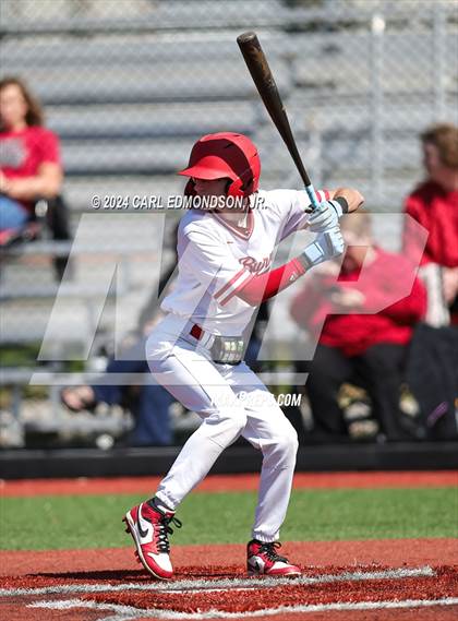 Thumbnail 2 in McEwen vs Jo Byrns photogallery.