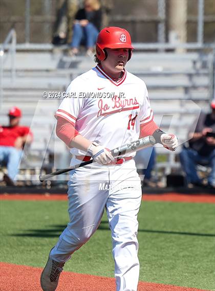 Thumbnail 3 in McEwen vs Jo Byrns photogallery.