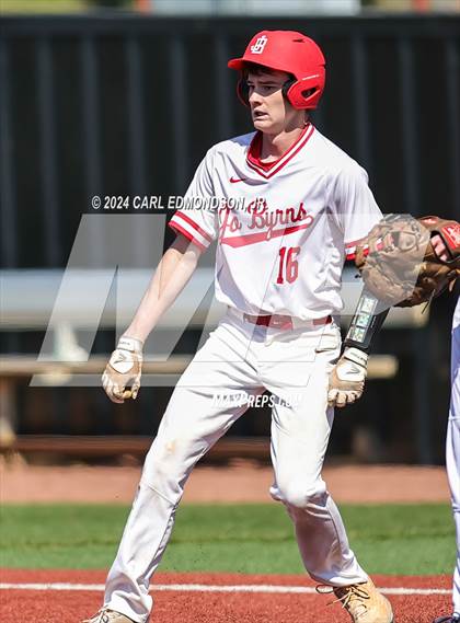 Thumbnail 3 in McEwen vs Jo Byrns photogallery.