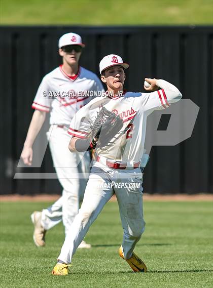 Thumbnail 1 in McEwen vs Jo Byrns photogallery.