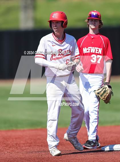 Thumbnail 2 in McEwen vs Jo Byrns photogallery.