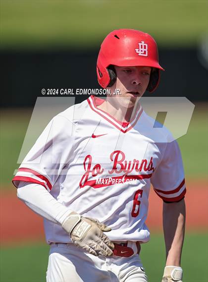 Thumbnail 2 in McEwen vs Jo Byrns photogallery.