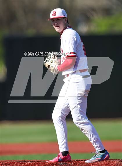 Thumbnail 2 in McEwen vs Jo Byrns photogallery.