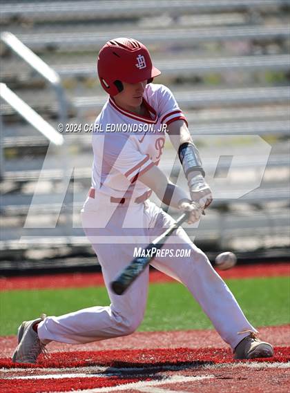 Thumbnail 2 in McEwen vs Jo Byrns photogallery.