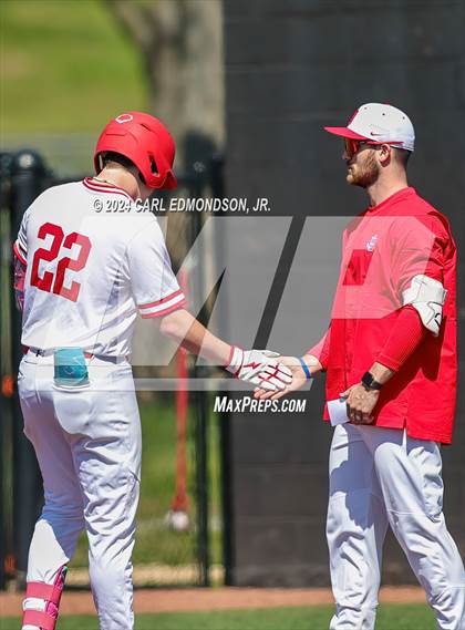 Thumbnail 3 in McEwen vs Jo Byrns photogallery.