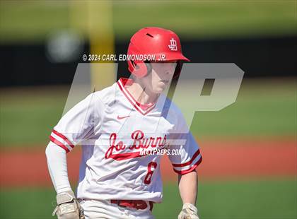 Thumbnail 3 in McEwen vs Jo Byrns photogallery.