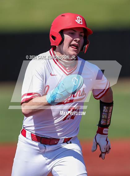 Thumbnail 2 in McEwen vs Jo Byrns photogallery.