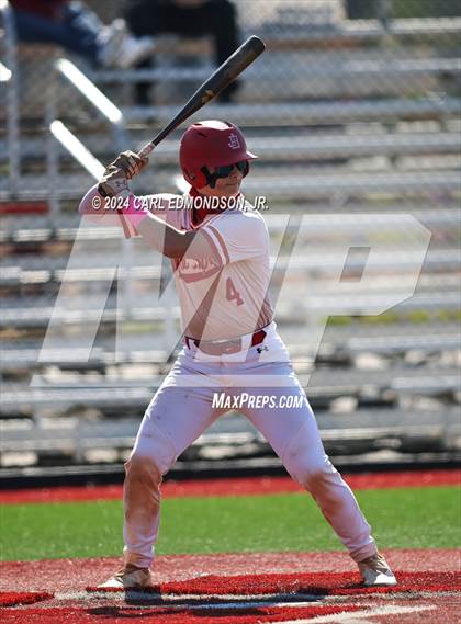 Thumbnail 1 in McEwen vs Jo Byrns photogallery.