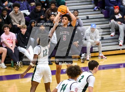 Thumbnail 2 in St. Anne's-Belfield vs Greenfield (John Wall Holiday Invitational) photogallery.