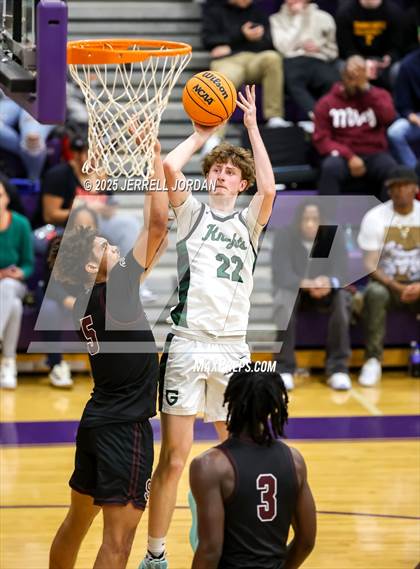 Thumbnail 2 in St. Anne's-Belfield vs Greenfield (John Wall Holiday Invitational) photogallery.
