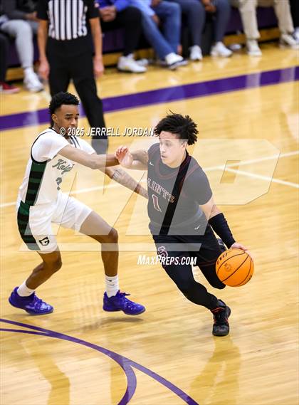 Thumbnail 2 in St. Anne's-Belfield vs Greenfield (John Wall Holiday Invitational) photogallery.