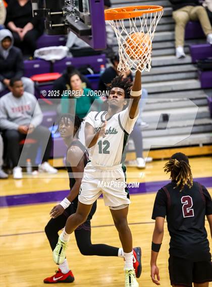 Thumbnail 1 in St. Anne's-Belfield vs Greenfield (John Wall Holiday Invitational) photogallery.