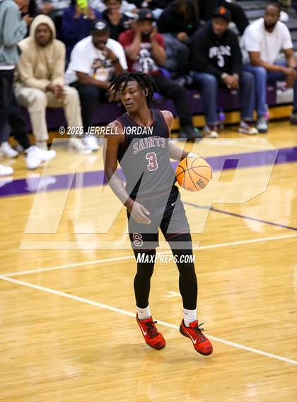 Thumbnail 2 in St. Anne's-Belfield vs Greenfield (John Wall Holiday Invitational) photogallery.