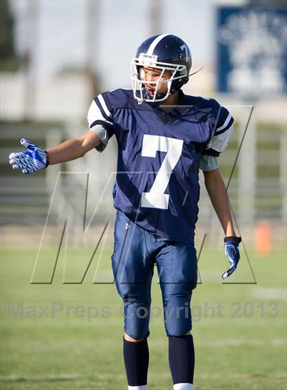 Thumbnail 1 in Long Beach Poly @ Bakersfield photogallery.