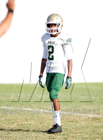 Thumbnail 3 in Long Beach Poly @ Bakersfield photogallery.