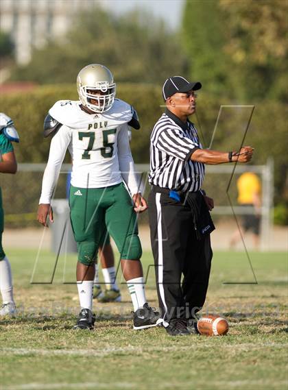 Thumbnail 3 in Long Beach Poly @ Bakersfield photogallery.
