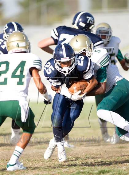 Thumbnail 3 in Long Beach Poly @ Bakersfield photogallery.