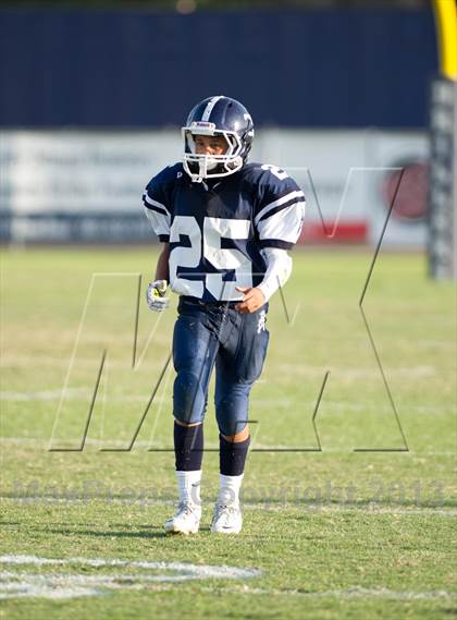 Thumbnail 2 in Long Beach Poly @ Bakersfield photogallery.