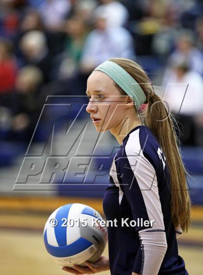 Thumbnail 3 in Sterling Heights Stevenson vs. Grosse Pointe North (MHSAA Class A Regional Final) photogallery.