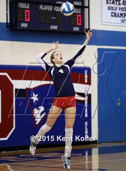 Thumbnail 3 in Sterling Heights Stevenson vs. Grosse Pointe North (MHSAA Class A Regional Final) photogallery.