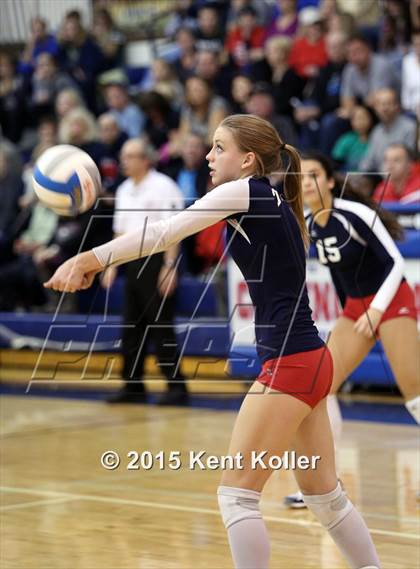 Thumbnail 1 in Sterling Heights Stevenson vs. Grosse Pointe North (MHSAA Class A Regional Final) photogallery.