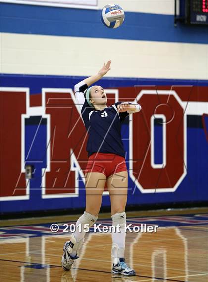 Thumbnail 1 in Sterling Heights Stevenson vs. Grosse Pointe North (MHSAA Class A Regional Final) photogallery.