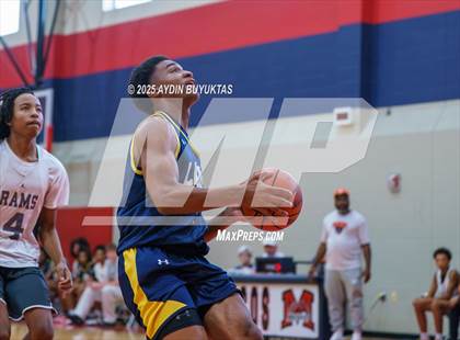 Thumbnail 2 in McKinney vs Berkner (Bronco Shootout) photogallery.