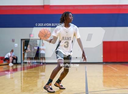 Thumbnail 1 in McKinney vs Berkner (Bronco Shootout) photogallery.