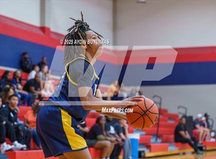 Thumbnail 2 in McKinney vs Berkner (Bronco Shootout) photogallery.