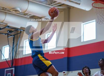 Thumbnail 2 in McKinney vs Berkner (Bronco Shootout) photogallery.