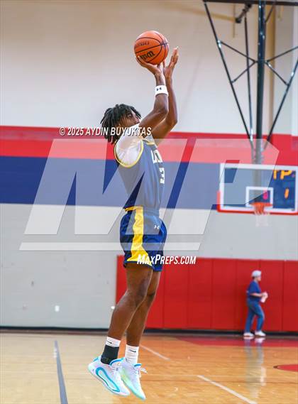 Thumbnail 1 in McKinney vs Berkner (Bronco Shootout) photogallery.