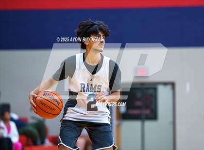 Thumbnail 1 in McKinney vs Berkner (Bronco Shootout) photogallery.