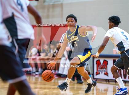 Thumbnail 2 in McKinney vs Berkner (Bronco Shootout) photogallery.