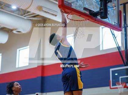 Thumbnail 3 in McKinney vs Berkner (Bronco Shootout) photogallery.
