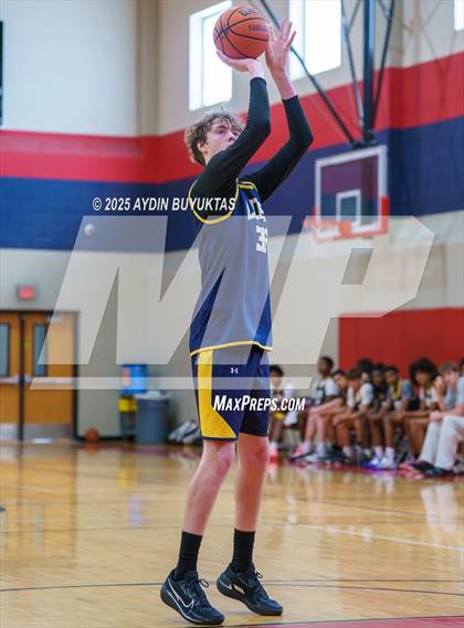 Thumbnail 2 in McKinney vs Berkner (Bronco Shootout) photogallery.
