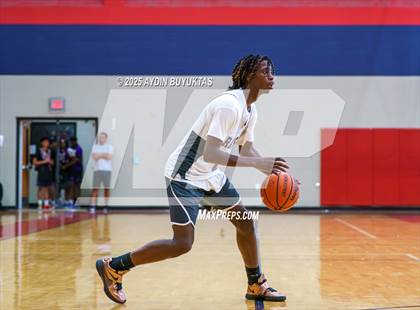 Thumbnail 3 in McKinney vs Berkner (Bronco Shootout) photogallery.