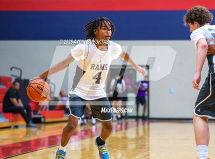 Thumbnail 2 in McKinney vs Berkner (Bronco Shootout) photogallery.